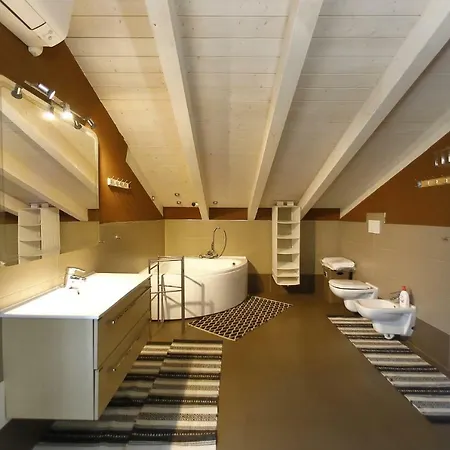 Nuovo Laghetto Del Frassino Peschiera del Garda