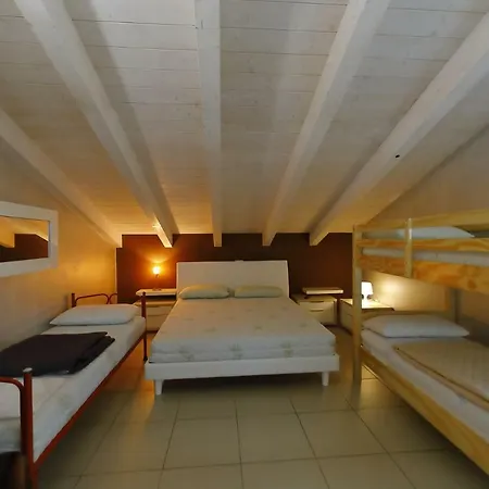 Pensionat Nuovo Laghetto Del Frassino 3*