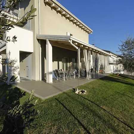 Pensionat Nuovo Laghetto Del Frassino 3*