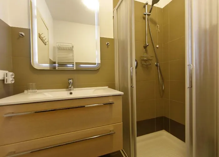 Nuovo Laghetto Del Frassino 3*